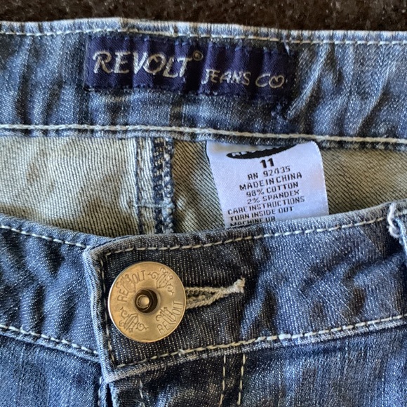 Revolt junior cut jeans size 11 - Picture 3 of 7